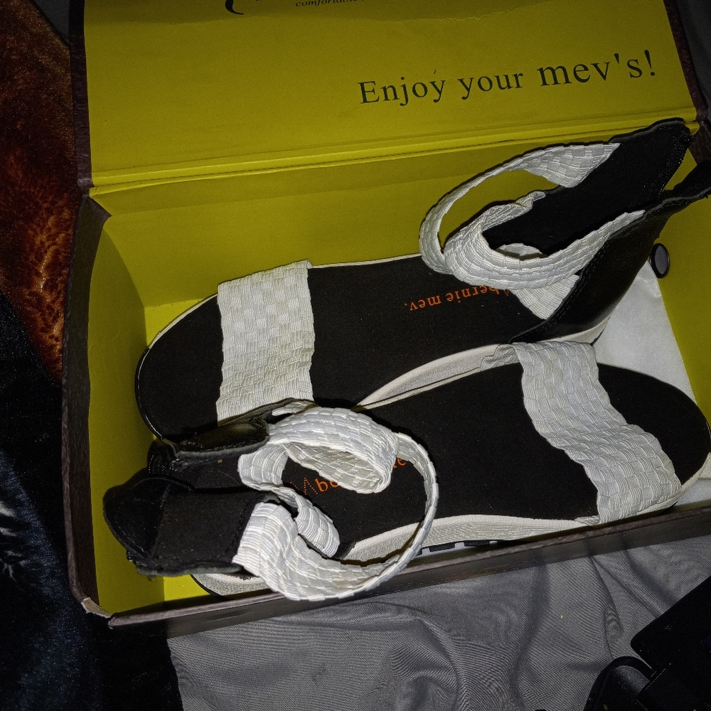 Bernie mev women's sandles